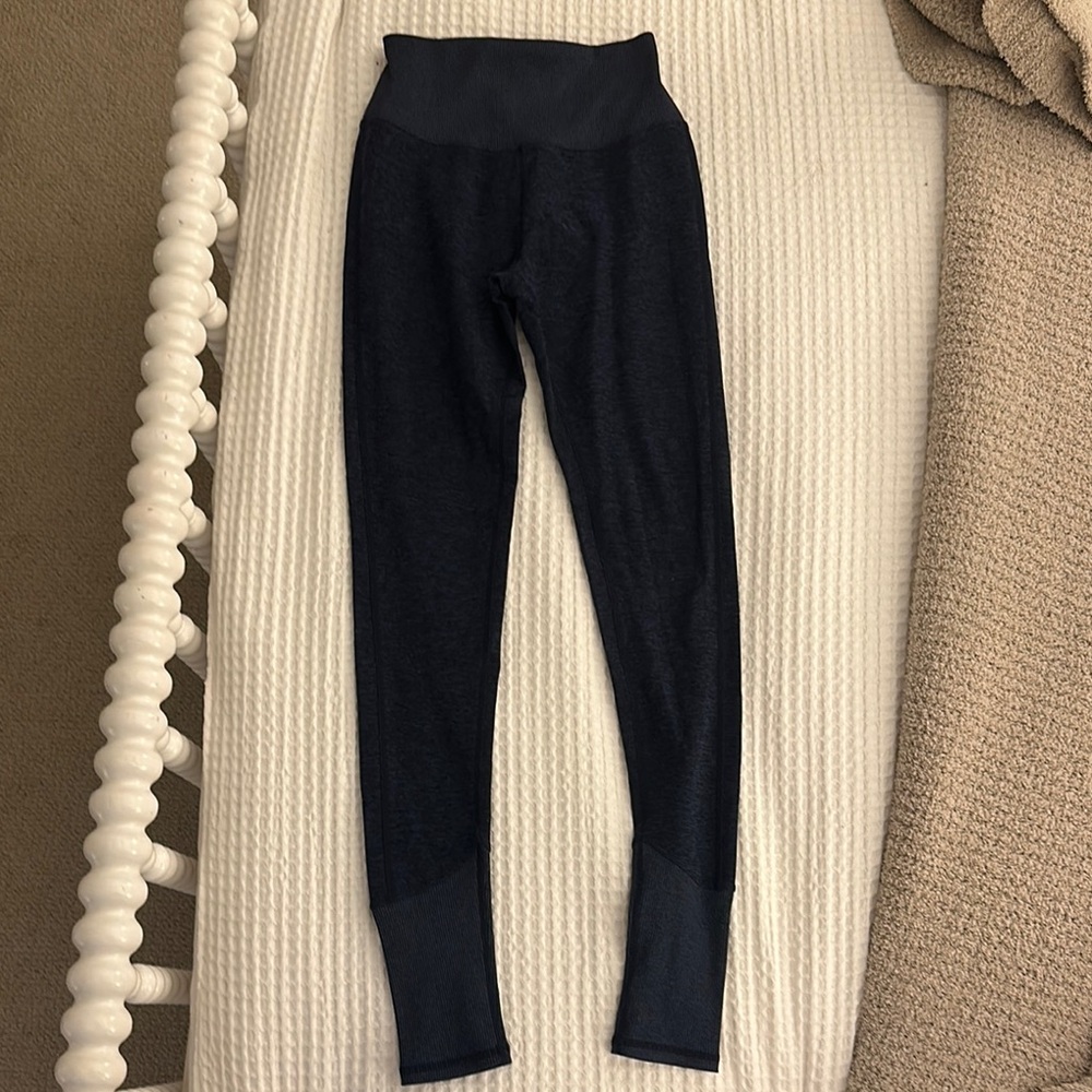Alo Navy Blue leggings